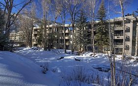 Chateau Eau Claire & Roaring Fork By Frias Properties